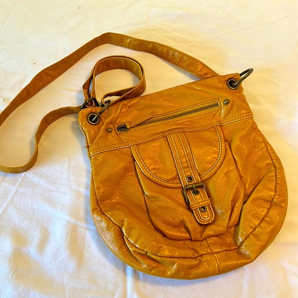 Bueno Handbags - Mustard Purse